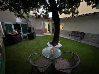 El Jardín Del Cerezo - 2