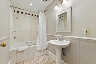 The Audubon Inn LLC - 8