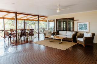 Mount Panorama sea and valley views whole house and garden private - 8