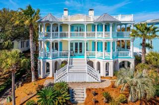 Mansion on the Hill - 3