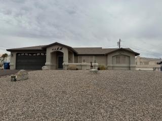 Cozy Desert Getaway - 0