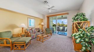Welcome to Waikoloa Village Enjoy beach pool close to beach I-23 - 0