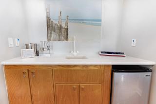 Villa by the Sea - 9