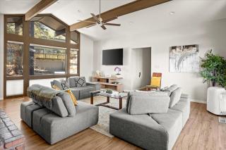 High Pines Lodge - 9