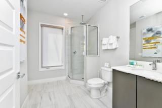 Trendy Two Story Condo Near Disney With Resort & Waterpark Access - B24-203 - 5