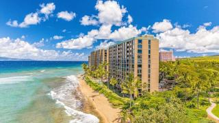 Mahana 602 · MA 602 Kaanapali OceanFront Studio Ocean View Pool - 5