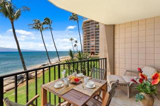 Valley Isle 208 · VI208 Remodeled Maui OceanFront 2BD w Ocean Vi - 2