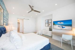 Rum Point Resort 405 - 1