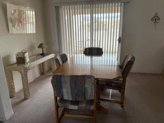 Cozy Desert Getaway - 4