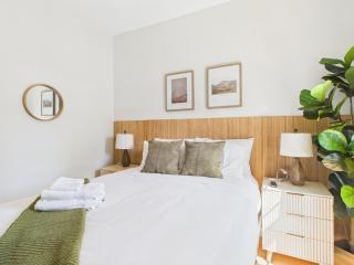 Serene 2BR Deck Fire Pit & Free Parking - 2