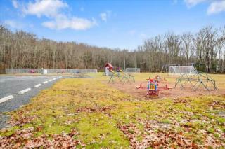 The Fallsburg Escape - 5