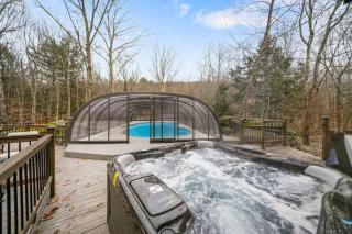 The Fallsburg Escape - 4