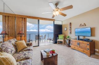 Kahana Reef 221 · KR 221 BeachFront Condo w Ocean Views Pool BBQ - 1