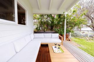 Cherry Retro at Silverleaves - Walk to the Beach - 9