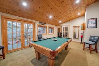 10 Min to Loon-Hottub-Pet Friendly-EV Charger - 7