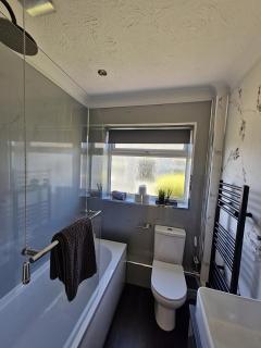 Modern Newly Renovated Home on the Broads - 7