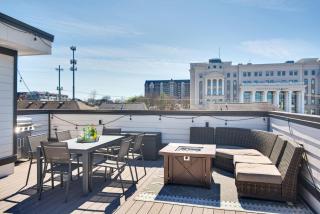 Spacious Nashville Home Close to Belmont Rooftop - 0