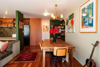 Tropical Escape near the beach with fire-pit & spa - 6