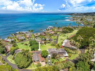 Alaeloa 38 · ALA 38 Beautifully Remodel 3BD Partial Ocean Views - 3