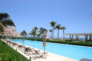 Beachfront Apartment - 2