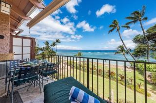 Hoyochi Nikko 208 · HN 208 Updated OceanFront 2BD w PoolAirbnb 2 - 4