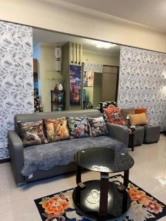 Japan Vibe near Ayala Feliz Mall 2BR 55sqm with Veranda Netflix Pool - 5