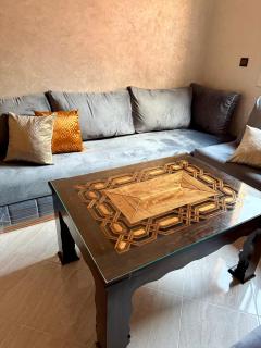Airport Apartment with Moroccan Lounge - 7