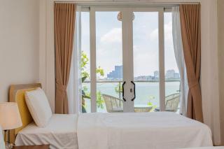 Triple Apartment Balcony - 3