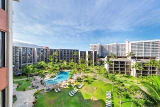 Kaanapali Shores 709 · Tropical Hawaiian Getaway 1BD Ocean View - 1