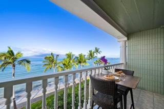 Lahaina Shores 523 · LS 523 Direct Beachfront Studio with Stunni - 3
