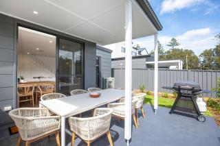 Kirkland - Pet Friendly - 5 Mins Walk to Beach - 0