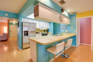 Colorful Cottage with Lanai 7 Mi to Cortez Beach! - 6