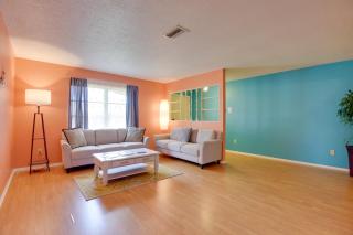 Colorful Cottage with Lanai 7 Mi to Cortez Beach! - 1