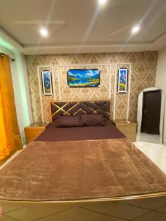 1 BHK Apartment in Bahria Town Lahore - 7