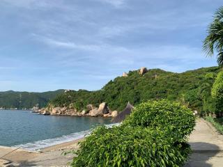 The Light Coral Vân Phong Resort - 4