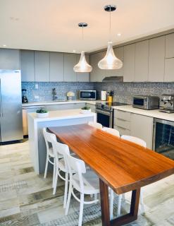 Beachfront Modern Apt -Direct Sand Access - Villa Sanfe - 5