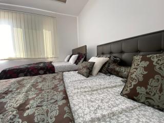 Tefillah Guesthouse & Hotels - 1