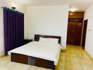 Dhaka Furnished Apartment in Gulshan - 1