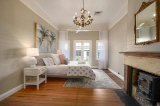 Luxury Family Estate l Pool & Pet Friendly l Nova Escapes - 3