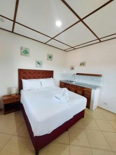 Sunville Hotel and Restaurant - 3