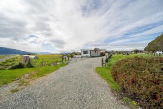 Ducati House - Te Anau Holiday Home - 7