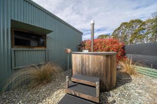 Ducati House - Te Anau Holiday Home - 8