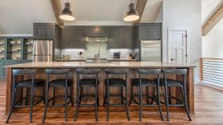 Azalea Retreat by AvantStay Sleeps 34 Pool - 8