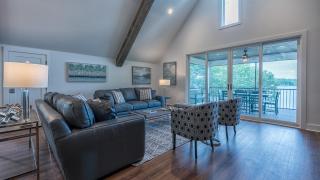 Azalea Retreat by AvantStay Sleeps 34 Pool - 7