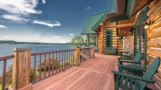 Azalea Retreat by AvantStay Sleeps 34 Pool - 6