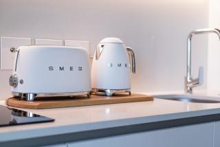 Spacious 2-Bed at The Rubik with Mountain View’s - 4