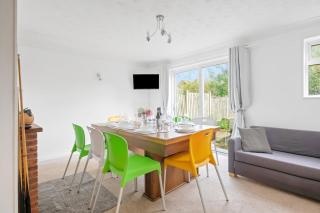 Awesome Games Room House! East Midlands Airport, Donington Park, with FREE parking - 8