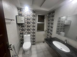 Royal BNB Two BedRoom Luxury Apartment - 1