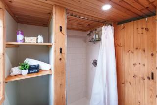 Summer Tiny House - 8