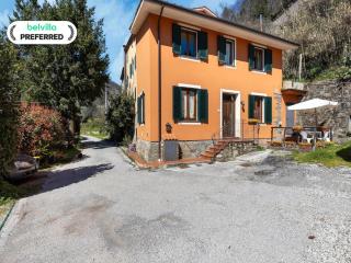 Hillside Home in Marliana - 9